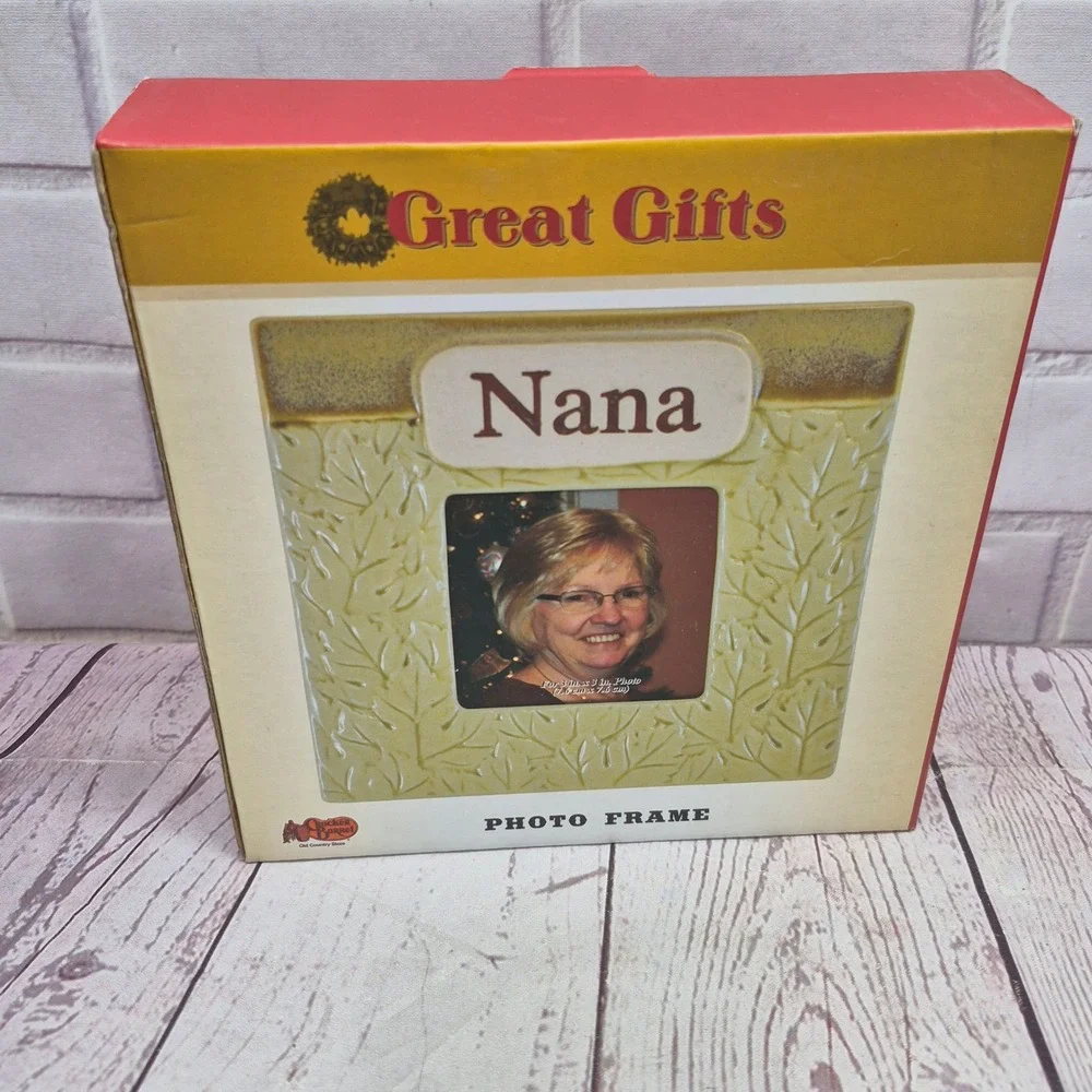 VTG Cracker Barrel Nana Ceramic Photo Frame 3x3 Leaf Pattern Green Square